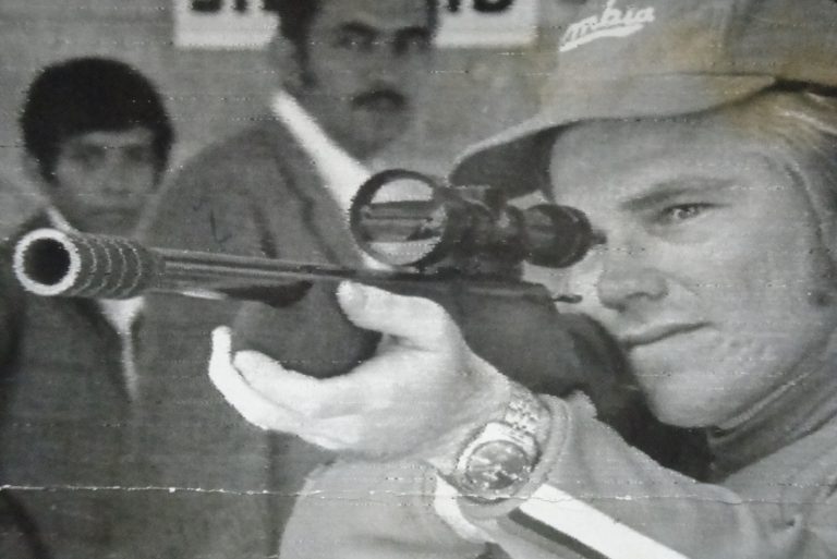El tirador Helmut Bellingrodt, medallista de plata cuatro años antes, en Munich 1972, fue el más destacado colombiano, en Montreal 1976, al finalizar sexto en tiro al jabalí.